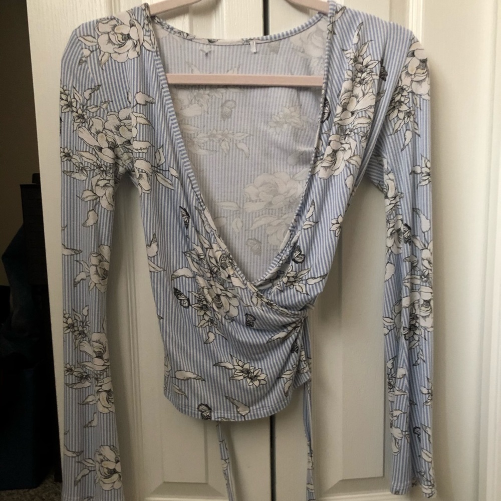 Tie Top